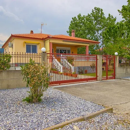 Nyaraló Kaliva House