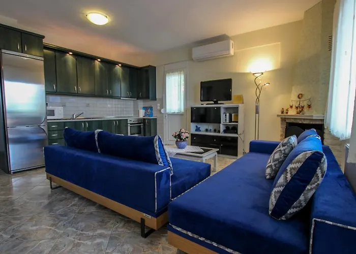Kaliva House *