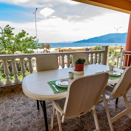 Case de vacanță Kaliva House *