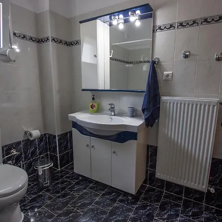 Kaliva House Ferienhaus Vrasná